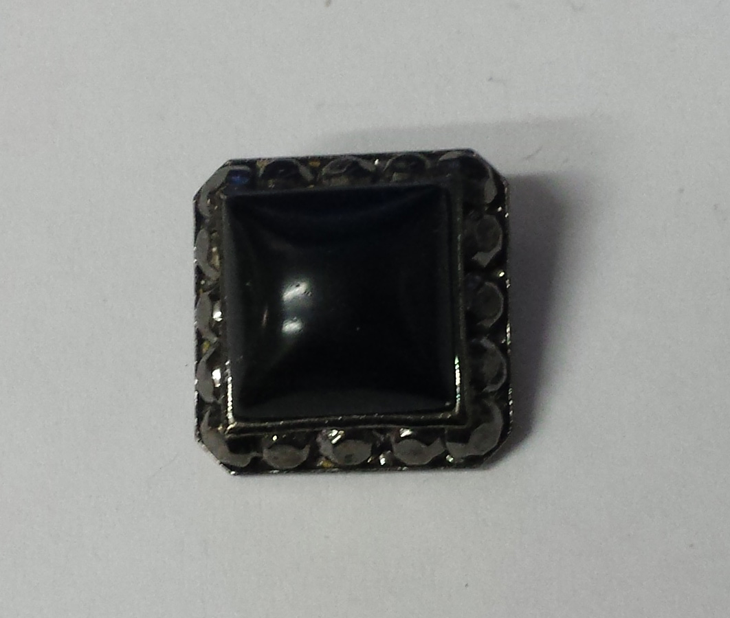 Black with Black Surround Dazzle Button - 3/4 inch #56003